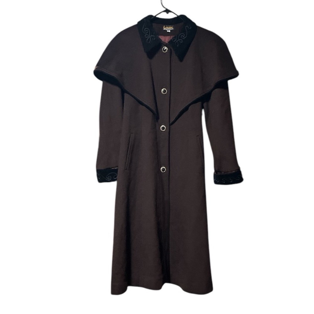 Elegant burgundy, Gothic medieval Renaissance size 10 Coat with Embroidered